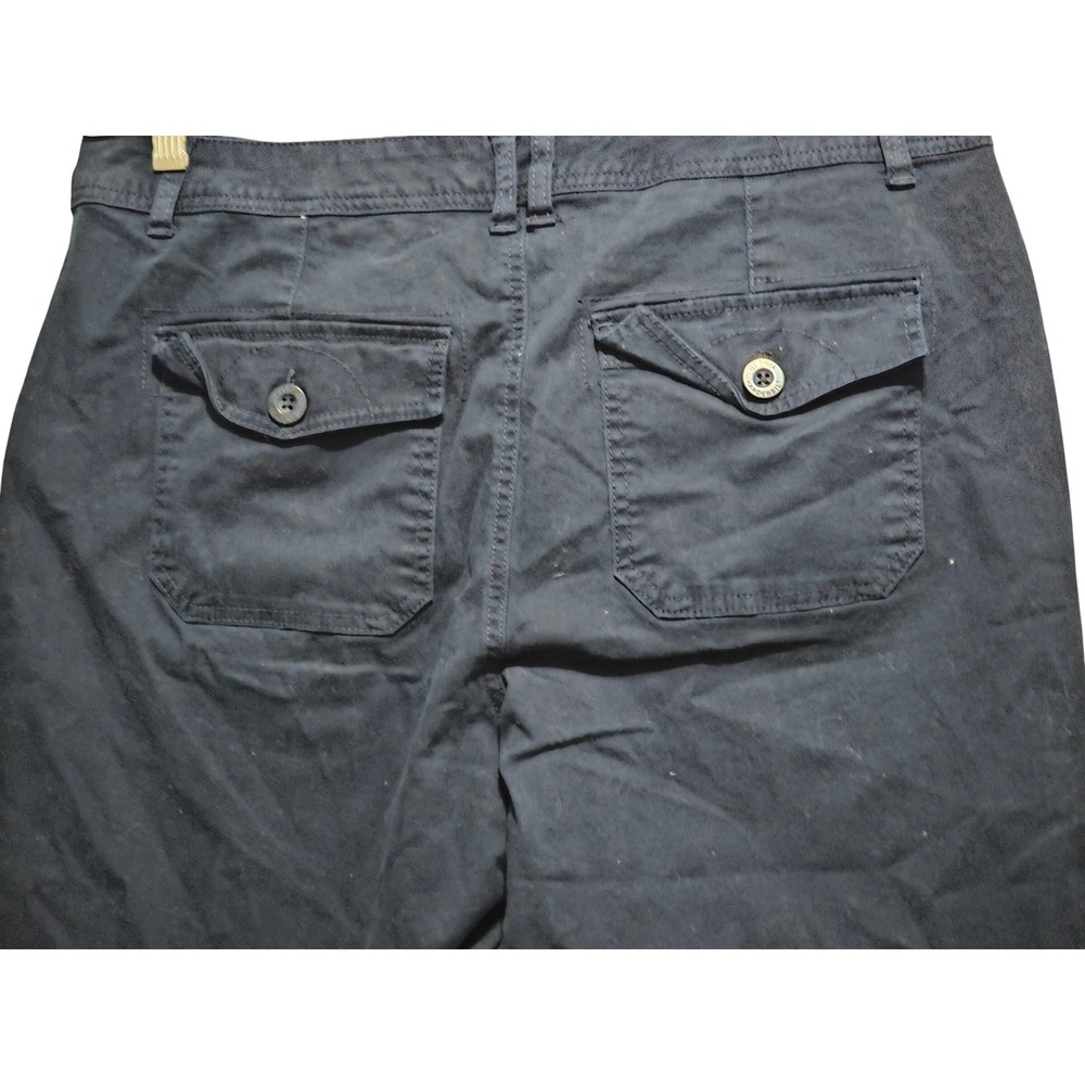 Gloria Vanderbilt Khaki United Navy Blue Utility Shorts Womens Size 10 Cuffed - Picture 4 of 9